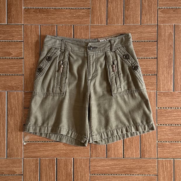 Back Number cotton cargo shorts