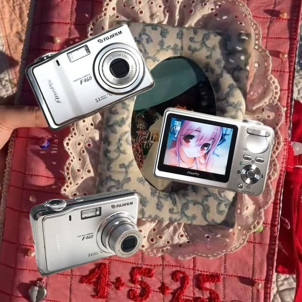 [희소템] 후지필름 Finepix F460 실버 빈티지디카 