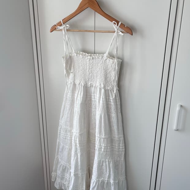 (Rare) Vintage 화이트 레이스 펀칭 패치 원피스 