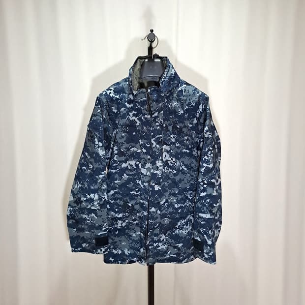 (새상품급) 오리지날 미해군 고어텍스 파카 미듐숏 B643