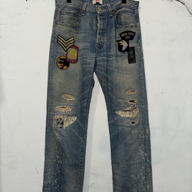 LEVIS 501 오리지널 패치 데님 팬츠