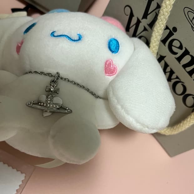 비비안웨스트우드 화이트 디아망떼 목걸이 풀박스