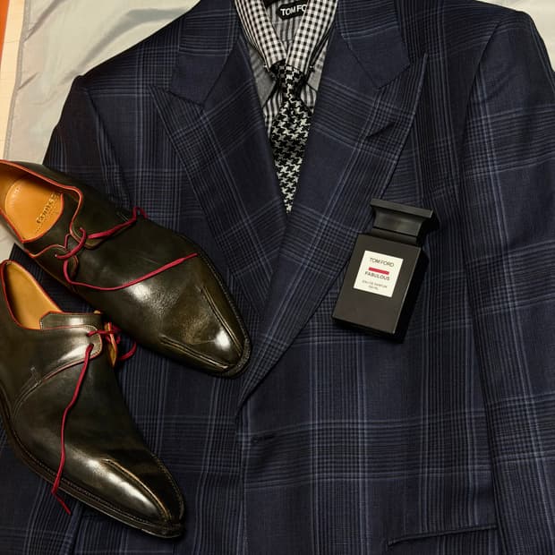 (명작,강추👍)톰포드 프린스웨일 체크 네이비 윈저 수트