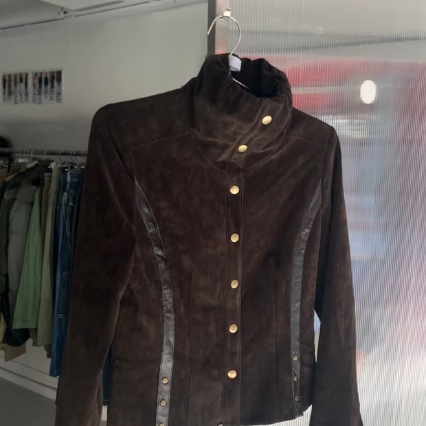 벨벳스웨이드 풀오버 자켓