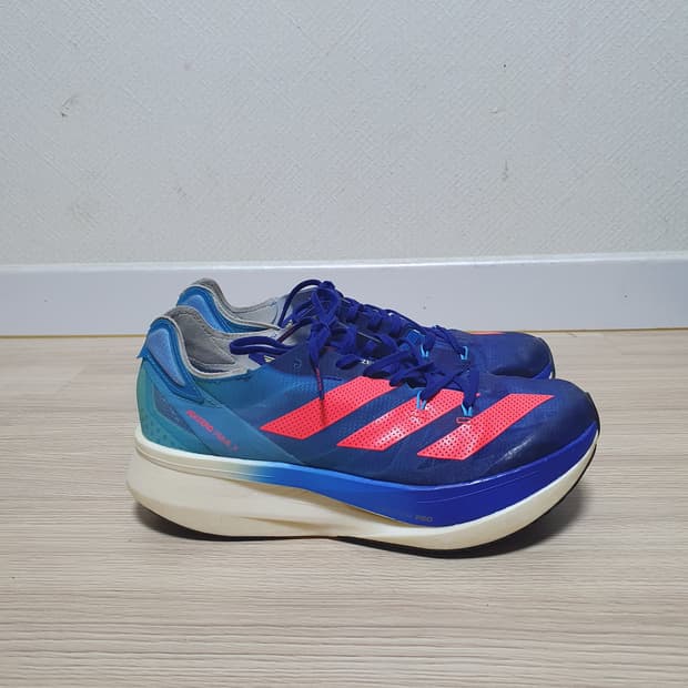 아디다스 아디제로 프라임 X 러닝화 260