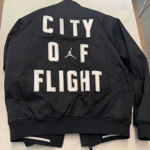 조던 city of flight 봄버 패딩 정품