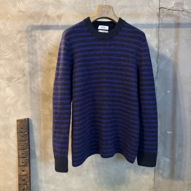 코스 모헤어 크루넥 니트 100