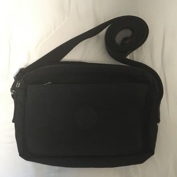 키플링 블랙 크로스백