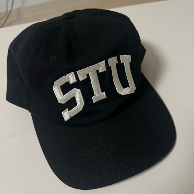 스투시 stu 아치 로고 캡 블랙