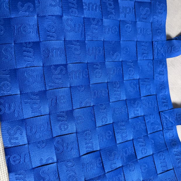 슈프림 우븐 토트백 로얄 - 24SS