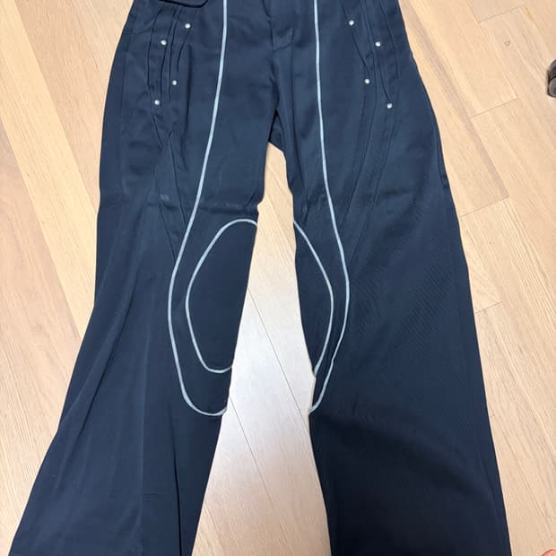 키코 코스타디노브 찰리스 팬츠 판매합니다