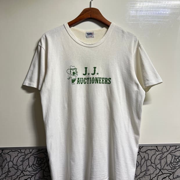 페로우즈 J.J. Auctioneers 반팔 티셔츠