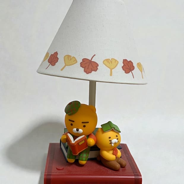 카카오프렌즈 라이언과 춘식이  테이블 조명 / 무드등 / 인테리어 소품