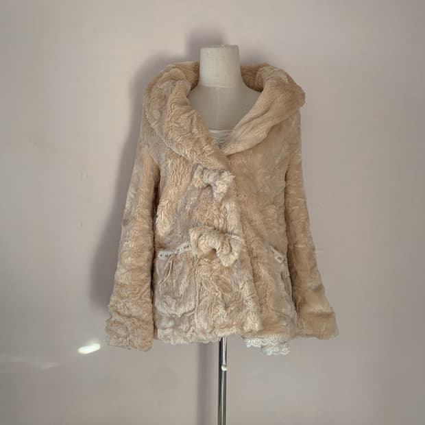 lizlisa 리즈리사 퍼 자켓 양산형 달천깔 오네갸루 히메갸루 유일매물