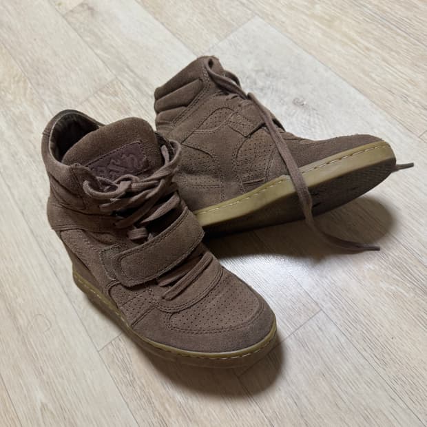 Ash sneakers 37