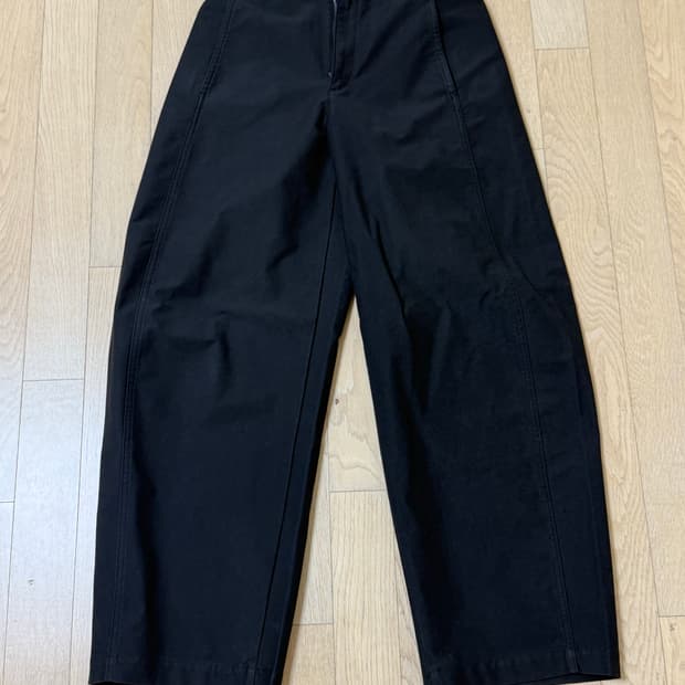 유니클로 저지 베럴 레그 팬츠 블랙