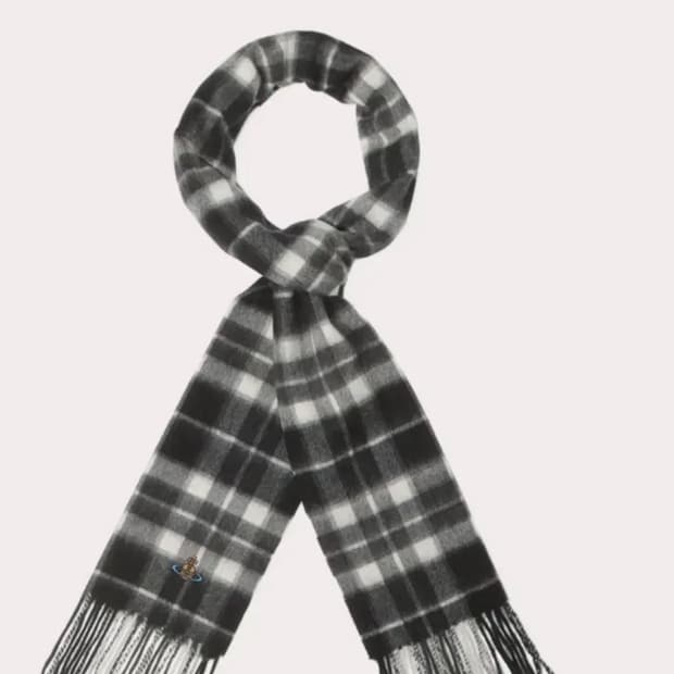 비비안웨스트우드 체크 목도리 머플러