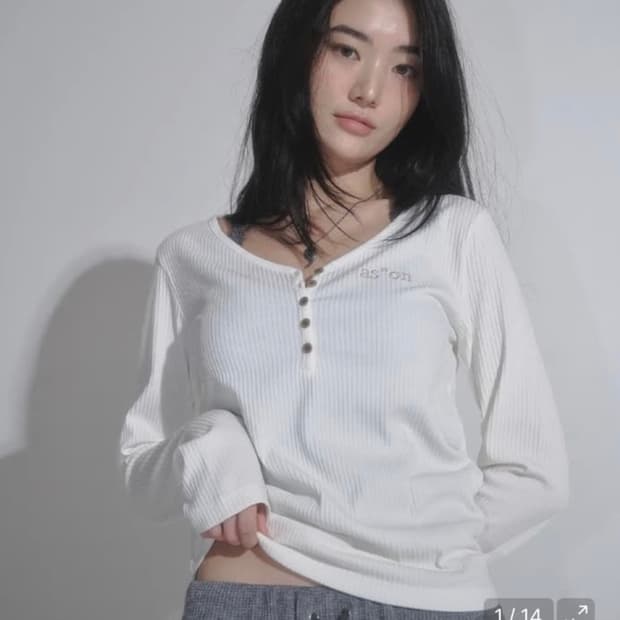 애즈온 위시 립드 롱슬리브