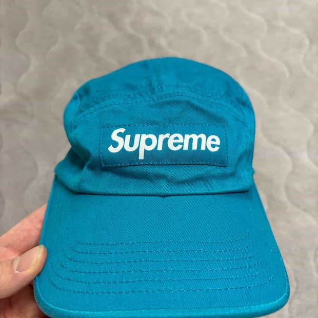 슈프림 박스로고