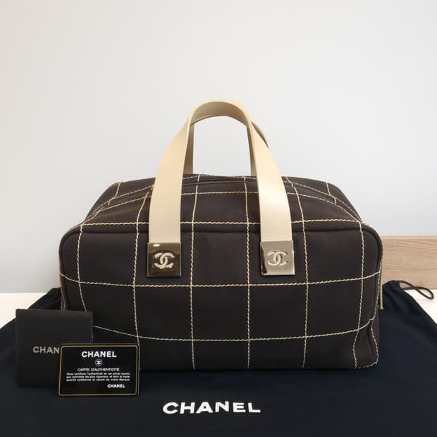 샤넬 초코바 캔버스 보스턴백