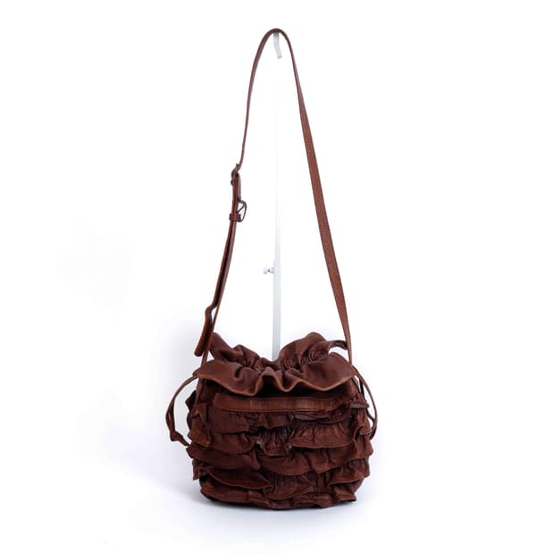 [IBIZA] 브라운 레더 프릴 크로스백