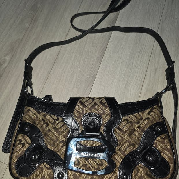 발렌시아가 스몰 백