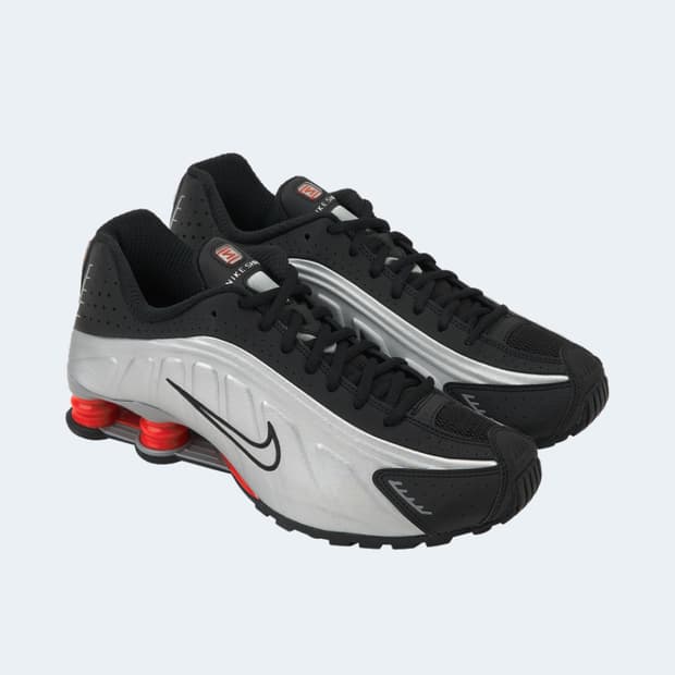 Nike shox R4 metallic silver red