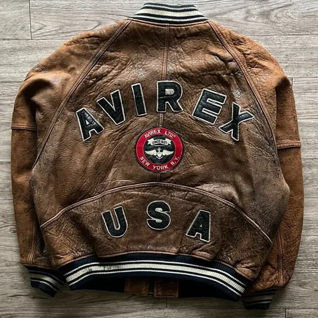 아비렉스 레더 봄버 M