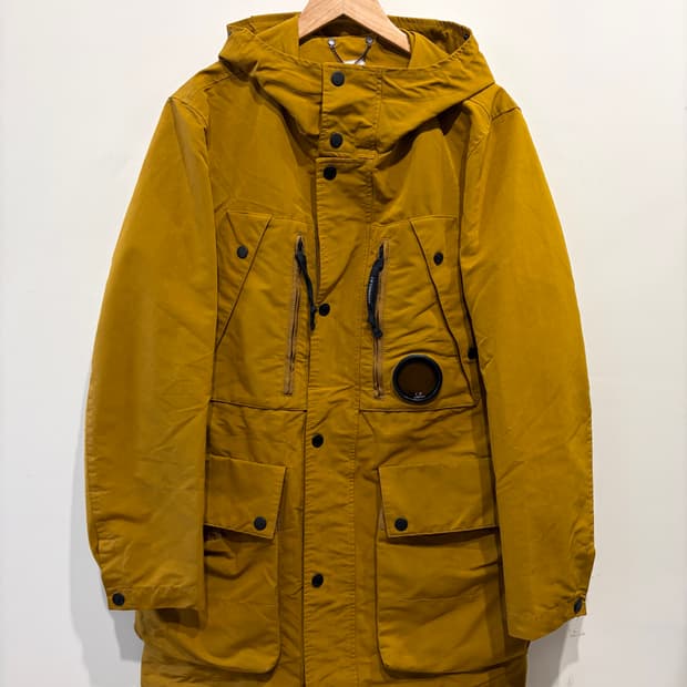 C.P. 컴퍼니 고글 후드 필드 자켓