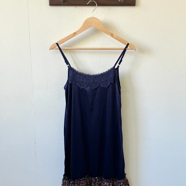 W closet ㅣ 레이스 슬리브