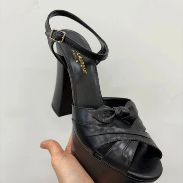생로랑 샌들 블랙 37.5 새것 박스 풀셋