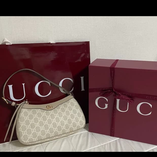 👡[구찌] 오피디아 스몰 핸드백 (베이지/화이트 수프림)👜