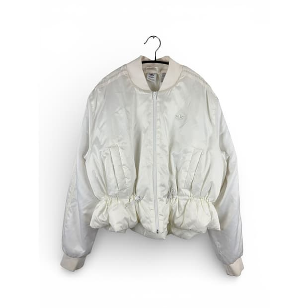 (XS) 아디다스 프릴 보머 크롭 패딩 화이트