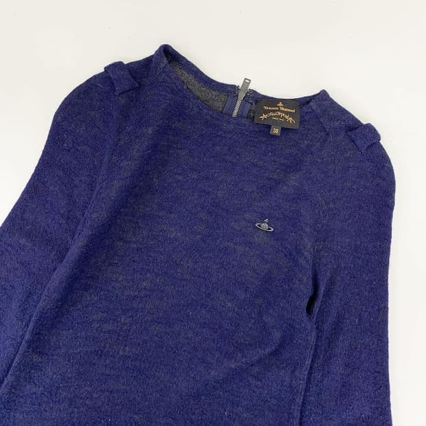 비비안 웨스트우드 네이비 로고 절개 라운드 니트