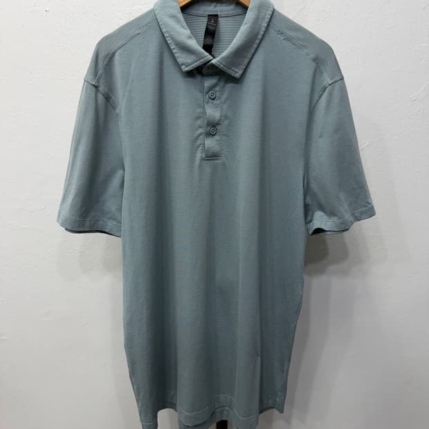 정품) 룰루레몬 남성 기능성 반팔티 M