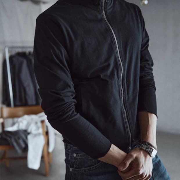 [구매] 모노프리베 Textured High-neck Zip