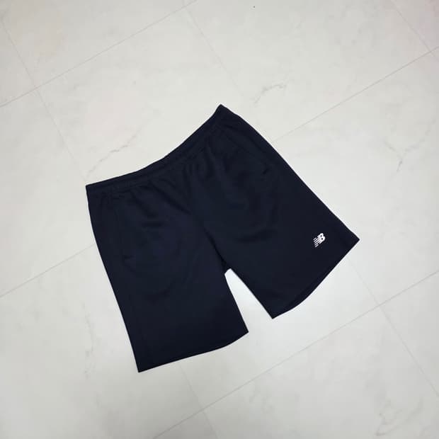 L 뉴발란스 네이비 반바지
