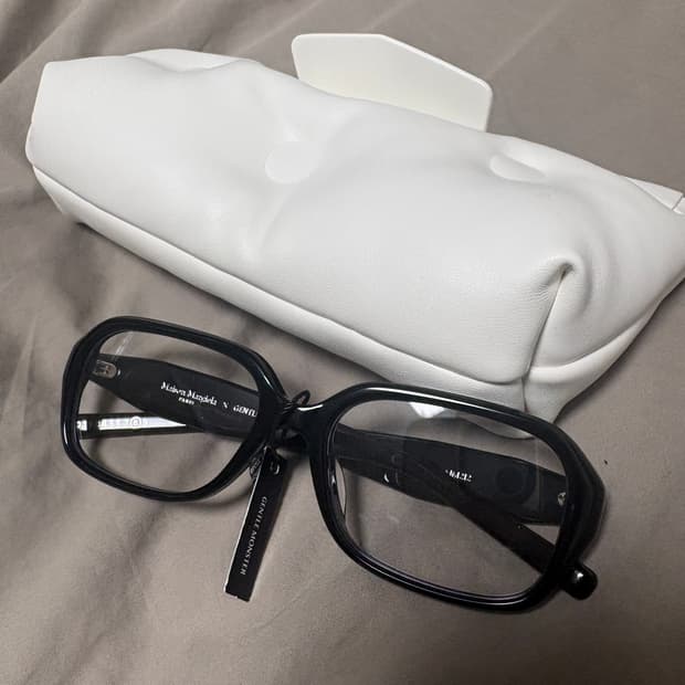 젠틀몬스터 마르지엘라 mm212 새상품