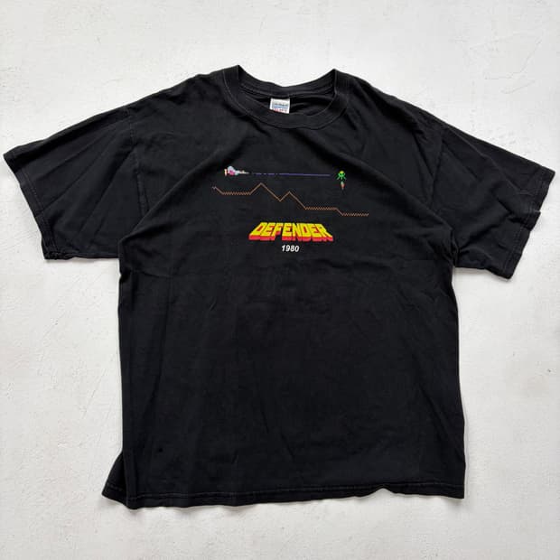 00s Defender Tee (black)