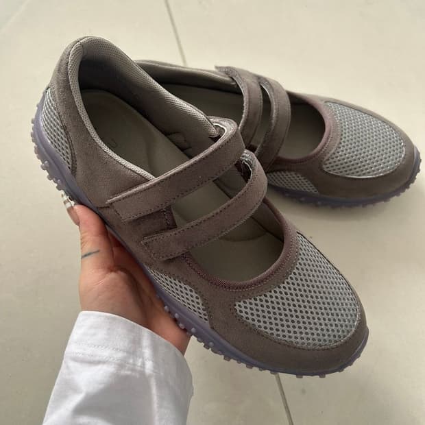 DOUBLE STRAP BALLET SNEAKERS 더블스트랩 발레 슈즈
