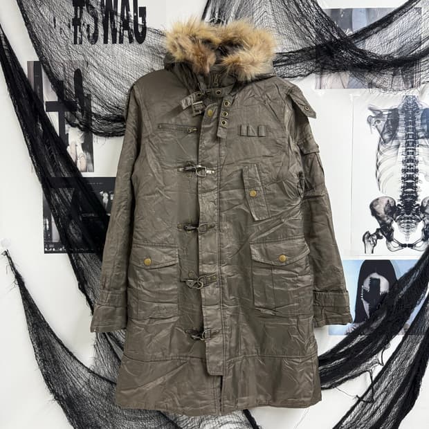 00s fur detailed long jumper