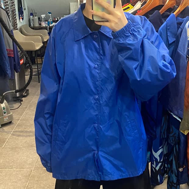 [NO.9] Champion 블루 바람막이
