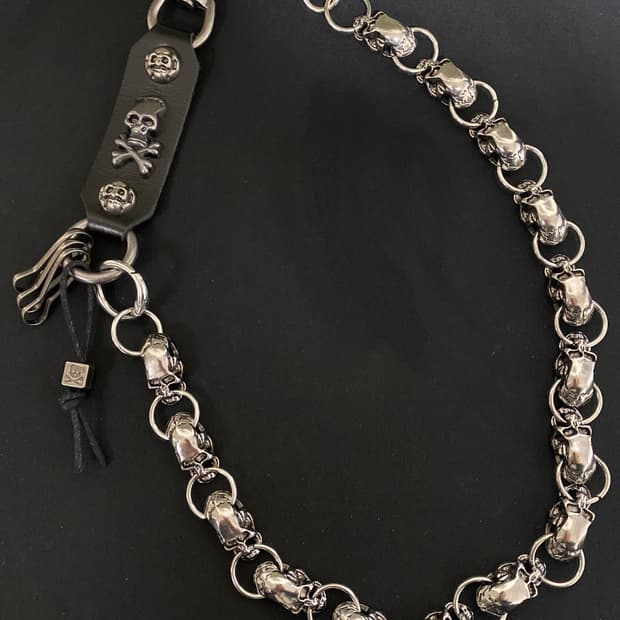 블랙 레더 스컬 팬츠 체인