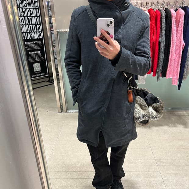 슈리셀 하이넥 드레이프 코트