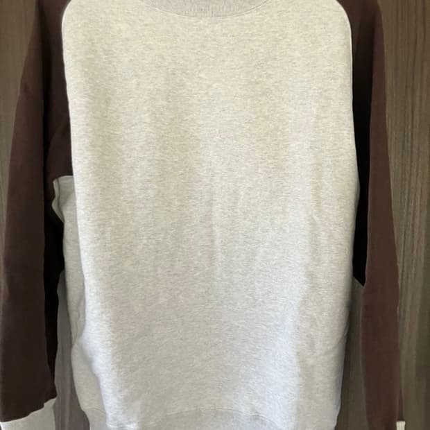 BOWWOW SWEAT SHIRTS 바우와우 스웻셔츠 레글런 맨투맨