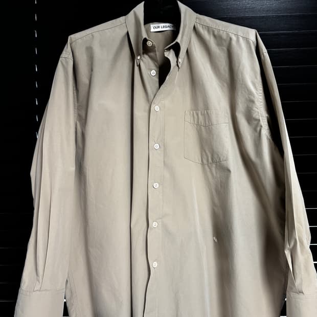 아워레가시 BORROWED BD SHIRT