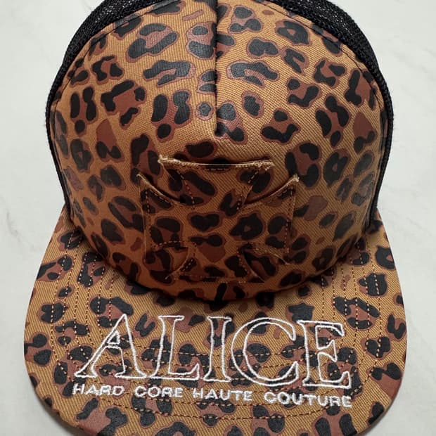 앨리스 할리우드 레오파드 캡