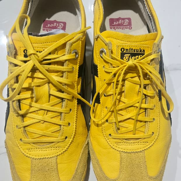 오니츠카타이거 멕시코 66 235