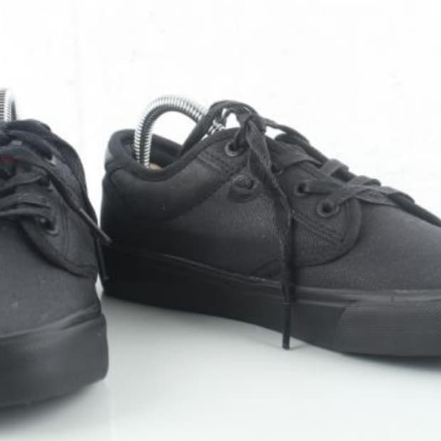 리바이스 스니커즈