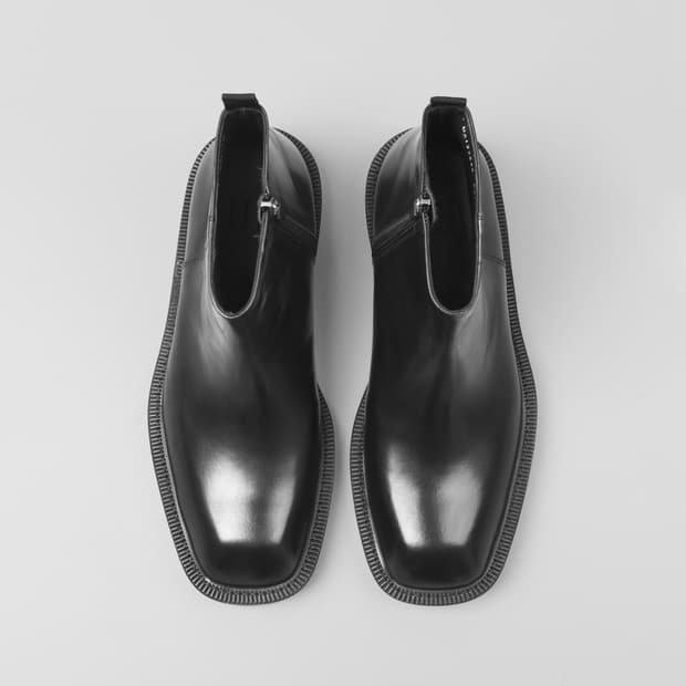 Lewk/블런트토 첼시부츠